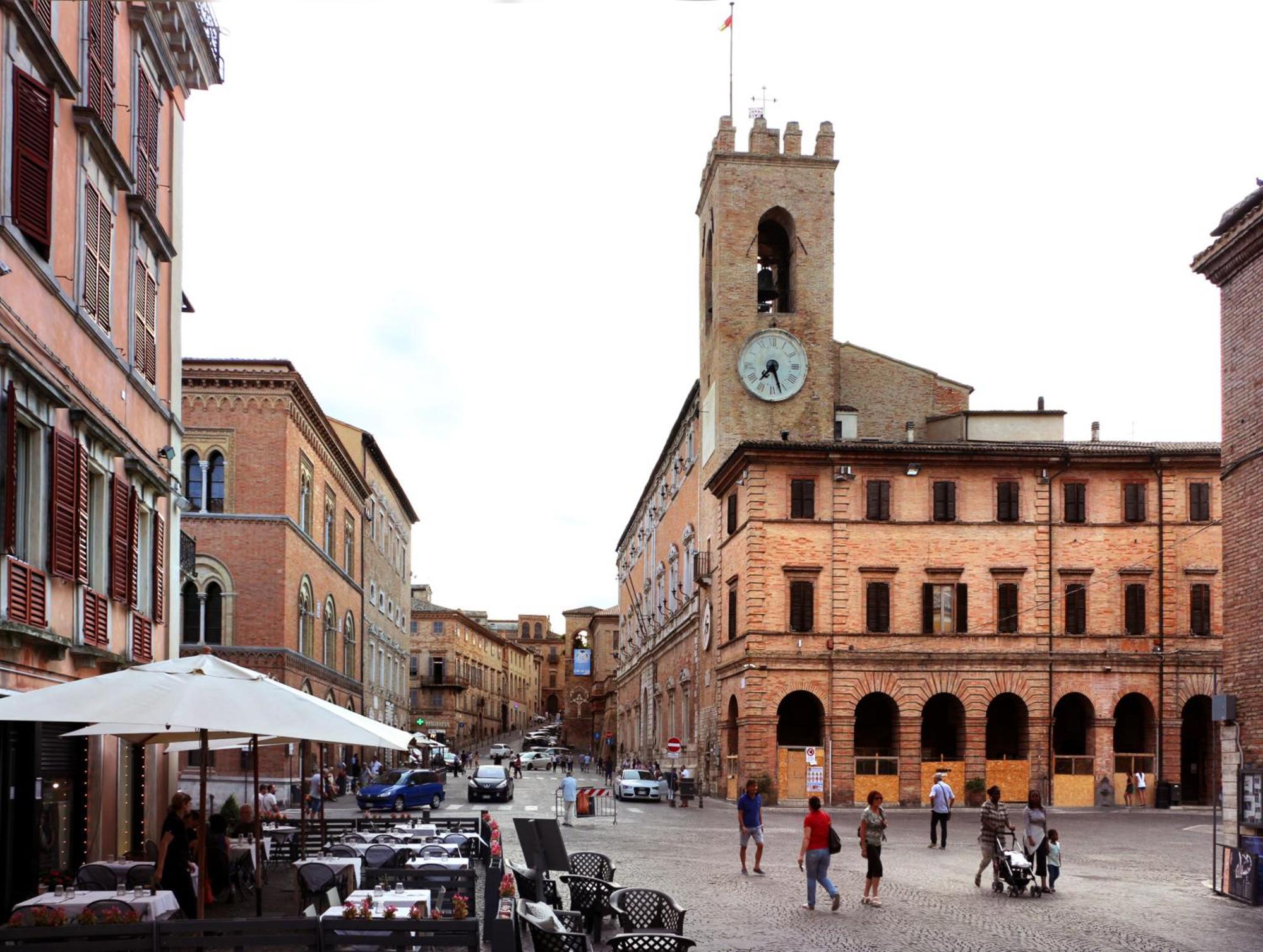 Апартаменты Osimo Nel Cuore Del Centro, Free Wi-Fi E Netflix Экстерьер фото